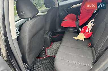 Седан Volkswagen Passat 2013 в 