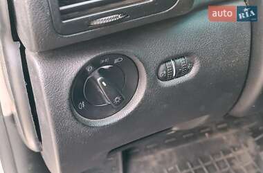 Универсал Volkswagen Passat 2002 в 