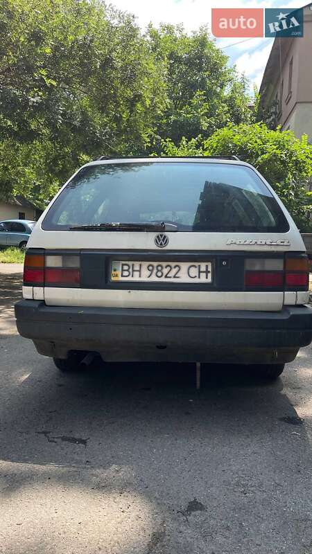 Универсал Volkswagen Passat 1992 в Одессе