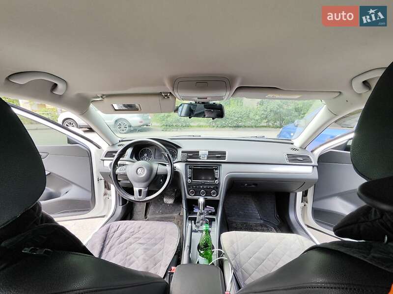 Седан Volkswagen Passat 2014 в Києві