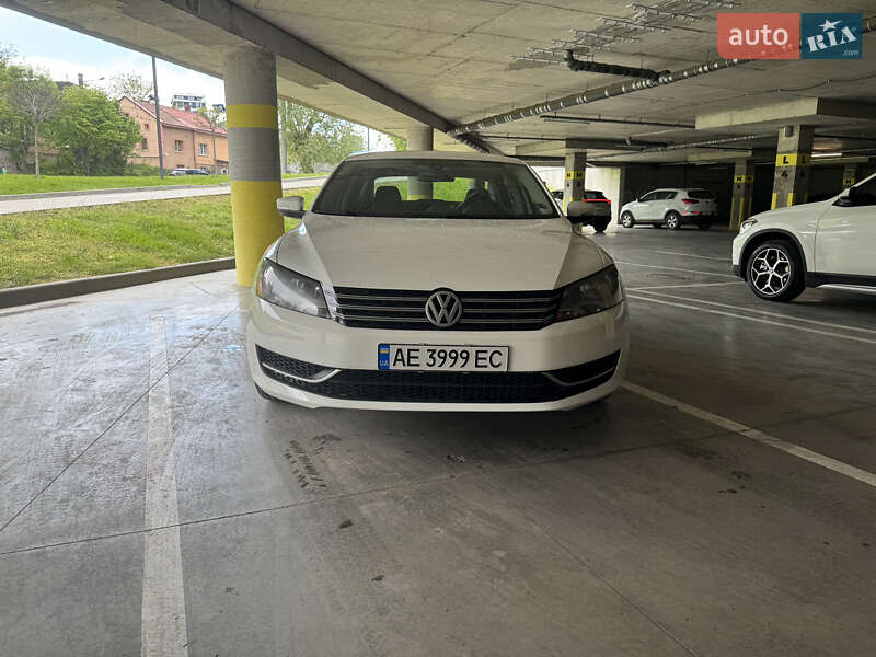 Volkswagen Passat 2013