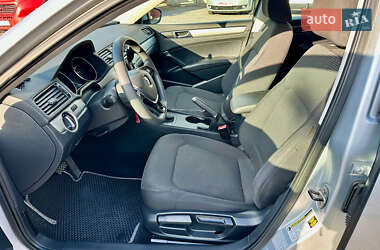 Седан Volkswagen Passat 2016 в 