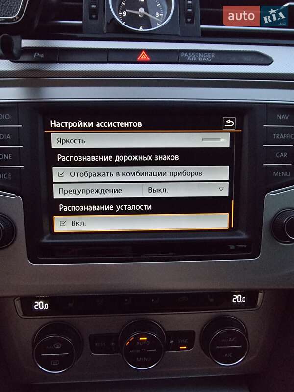 Универсал Volkswagen Passat 2015 в Киеве