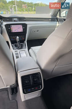 Универсал Volkswagen Passat 2020 в 