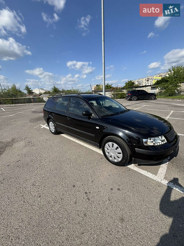 Универсал Volkswagen Passat 2000 в Ивано-Франковске
