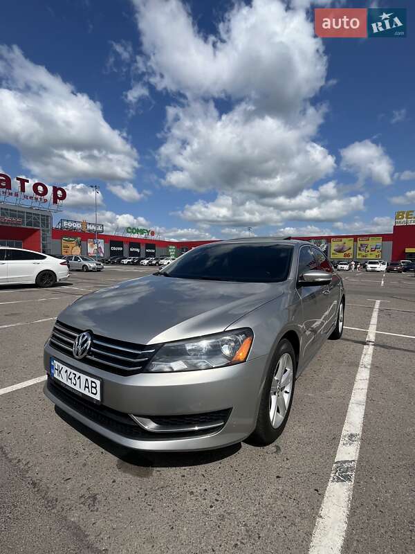 Volkswagen Passat 2012