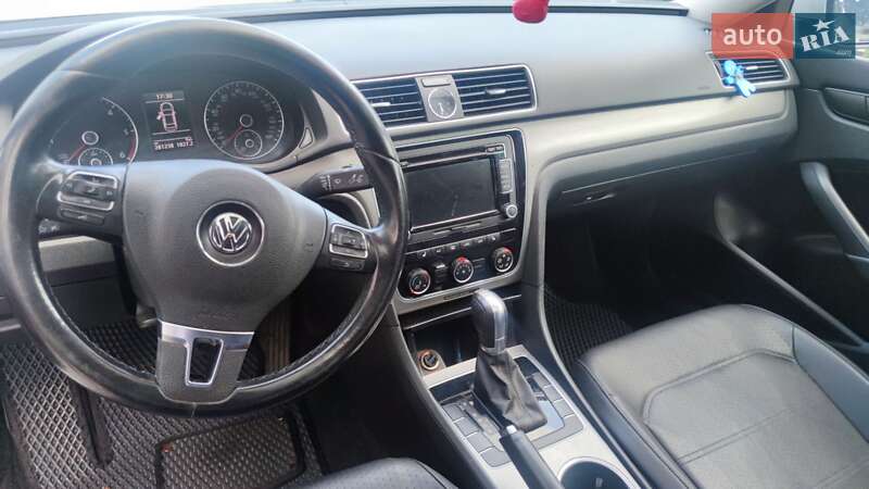 Седан Volkswagen Passat 2014 в Софиевской Борщаговке фото 9 Седан Volkswagen Passat 2014 в Софиевской Борщаговке
