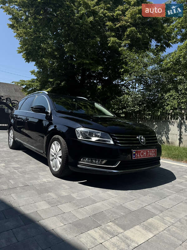 Универсал Volkswagen Passat 2014 в Ивано-Франковске