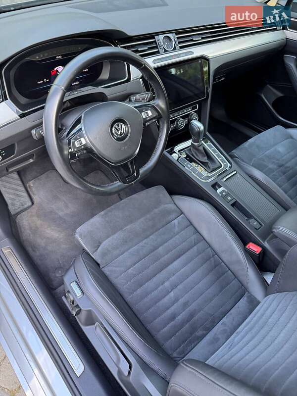 Универсал Volkswagen Passat 2018 в Тернополе