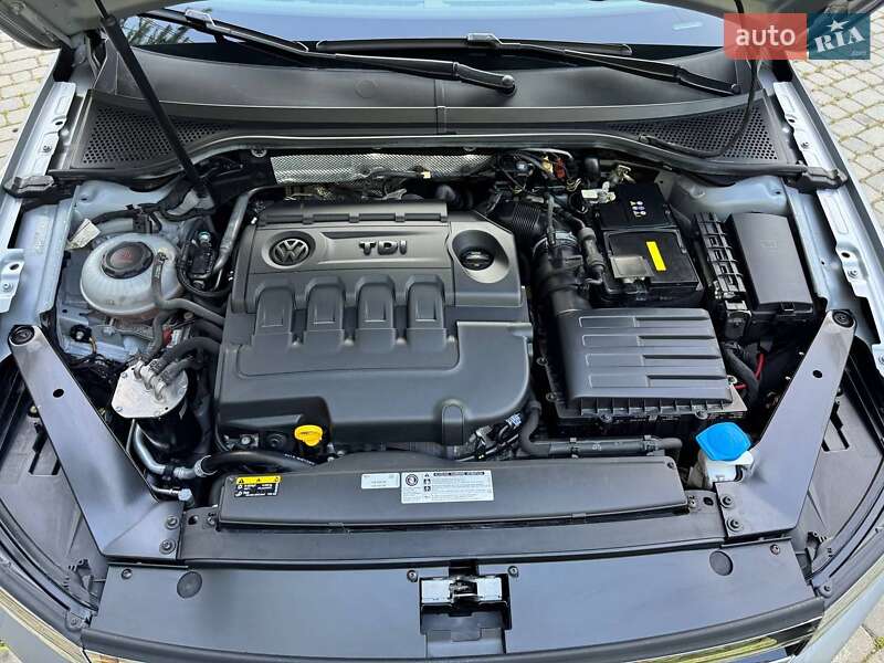 Универсал Volkswagen Passat 2018 в Тернополе
