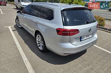 Универсал Volkswagen Passat 2016 в Киеве