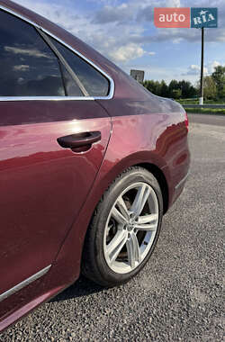 Седан Volkswagen Passat 2013 в 