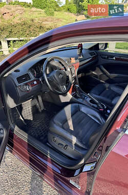Седан Volkswagen Passat 2013 в 