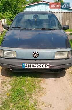 Седан Volkswagen Passat 1991 в Житомире