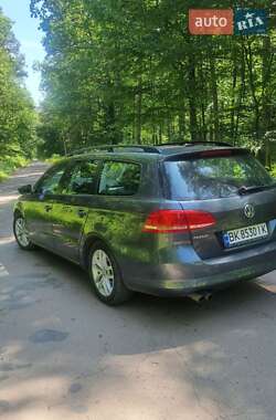 Универсал Volkswagen Passat 2014 в 