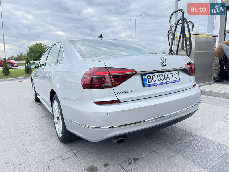 Седан Volkswagen Passat 2018 в Львові