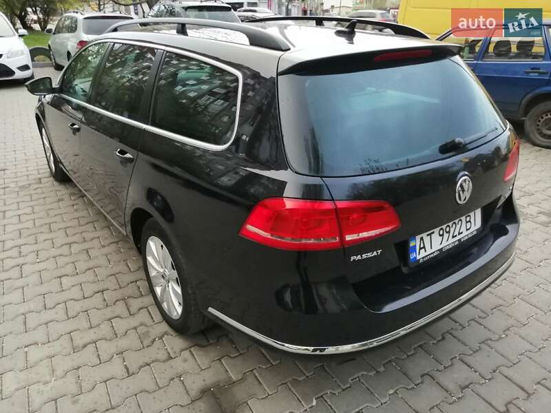 Универсал Volkswagen Passat 2011 в Ивано-Франковске