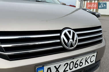 Седан Volkswagen Passat 2015 в 