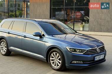 Універсал Volkswagen Passat 2015 в Ужгороді