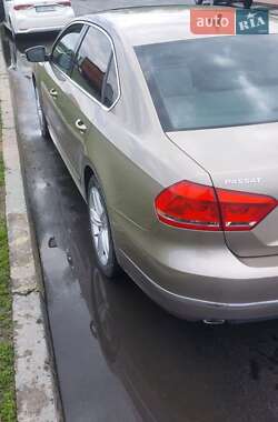 Седан Volkswagen Passat 2015 в 