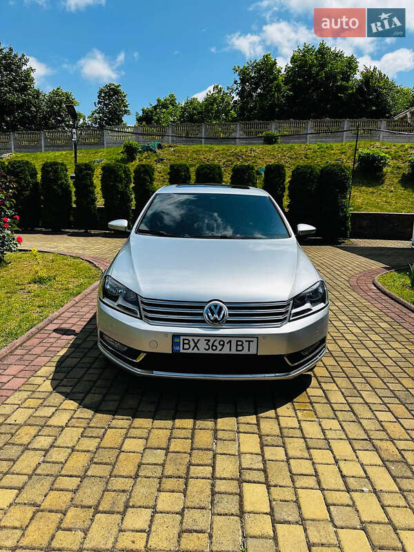 Седан Volkswagen Passat 2011 в 