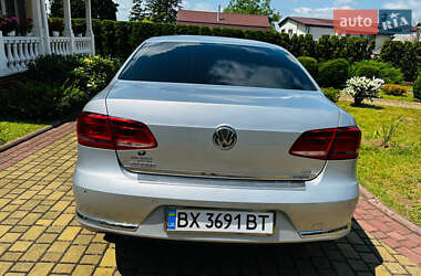 Седан Volkswagen Passat 2011 в 