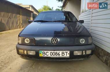 Седан Volkswagen Passat 1991 в Брюховичах