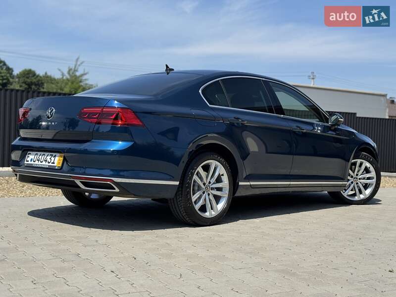 Седан Volkswagen Passat 2020 в Стрию