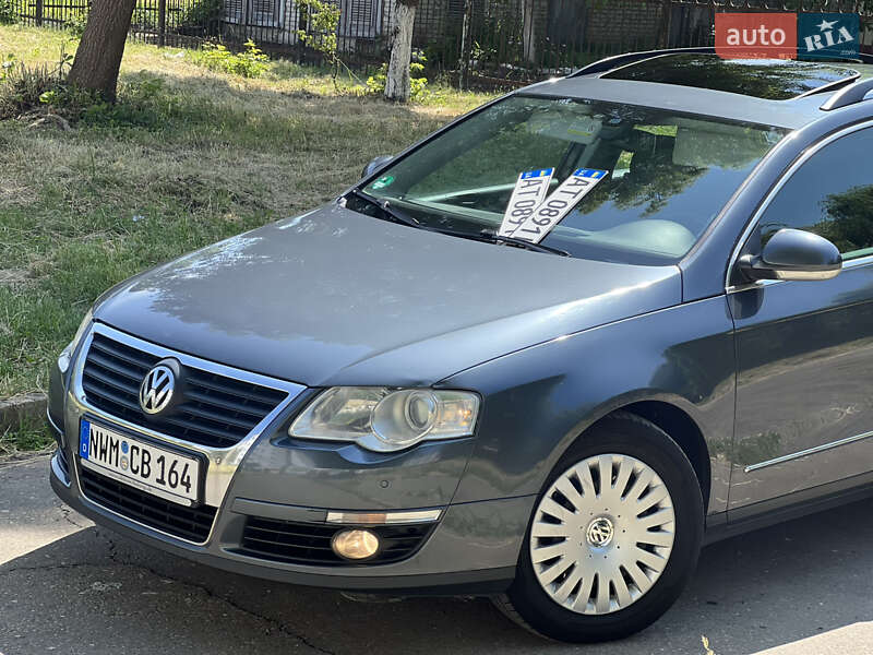 Універсал Volkswagen Passat 2010 в Калуші