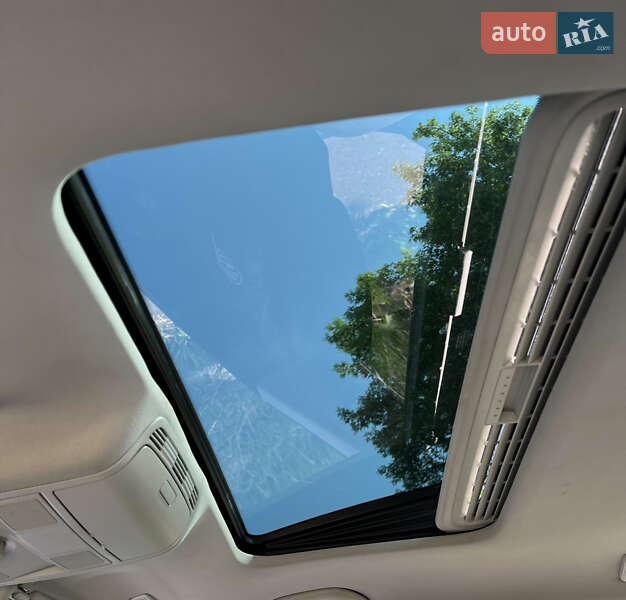 Універсал Volkswagen Passat 2010 в Калуші