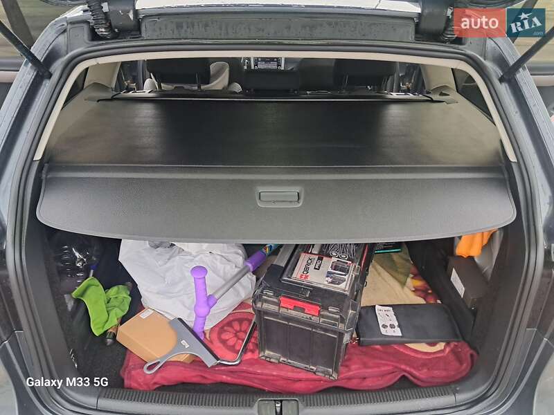 Универсал Volkswagen Passat 2011 в Черновцах