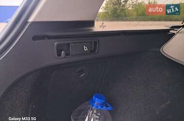 Универсал Volkswagen Passat 2011 в 