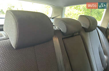 Універсал Volkswagen Passat 2009 в 