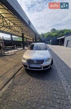 Універсал Volkswagen Passat 2005 в Тячеві