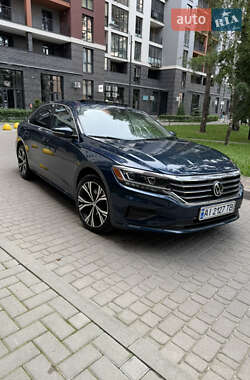 Седан Volkswagen Passat 2019 в Киеве