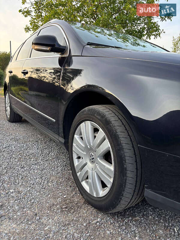 Універсал Volkswagen Passat 2010 в Бердичеві