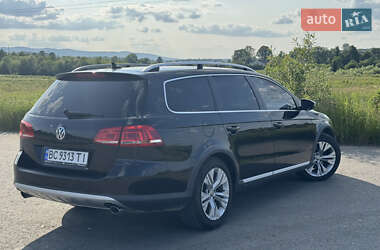 Универсал Volkswagen Passat 2012 в 