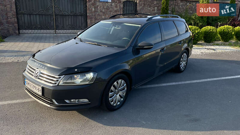 Универсал Volkswagen Passat 2011 в 