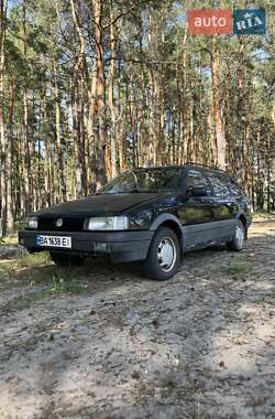 Універсал Volkswagen Passat 1992 в Кременчуці