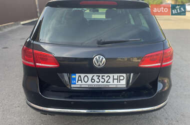 Универсал Volkswagen Passat 2012 в 