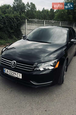 Седан Volkswagen Passat 2012 в Шполі