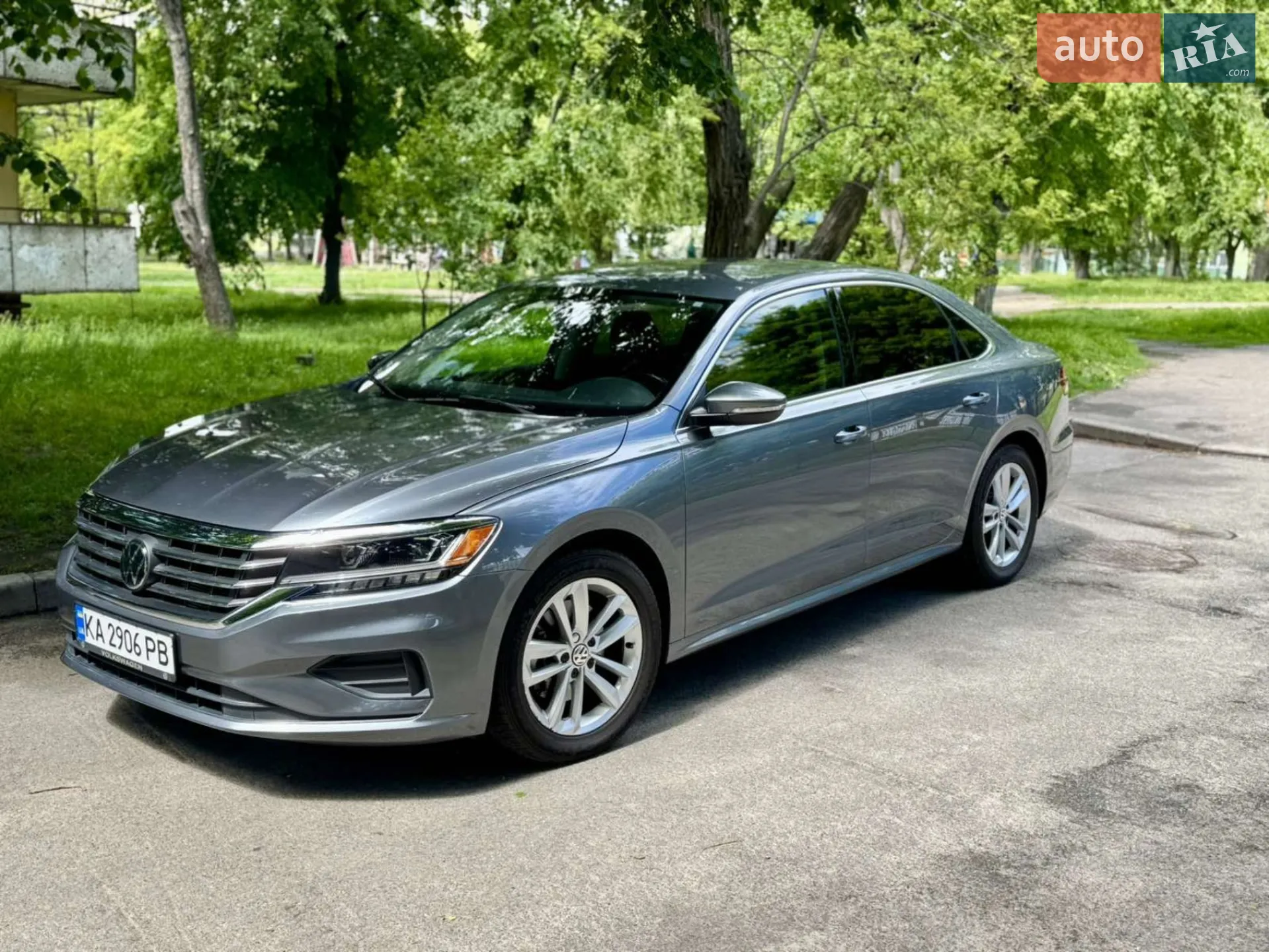2019 Volkswagen Passat - мініатюра 2
