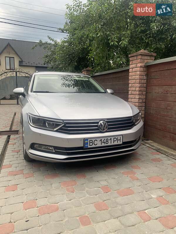 Универсал Volkswagen Passat 2018 в Дрогобыче