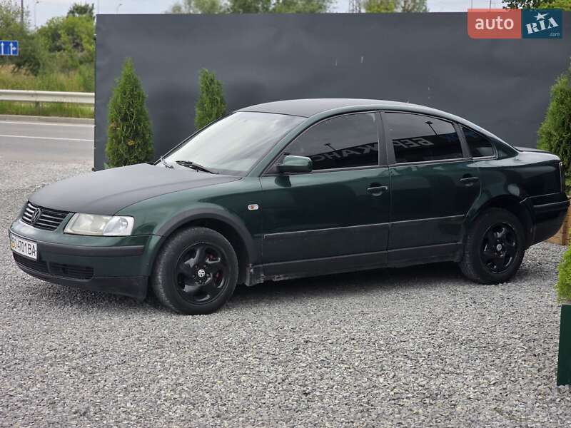 Седан Volkswagen Passat 1998 в Тернополе