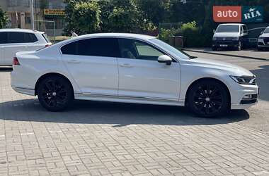 Седан Volkswagen Passat 2018 в 