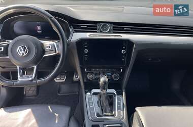 Седан Volkswagen Passat 2018 в 