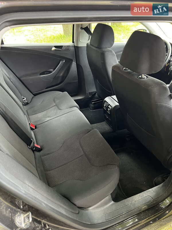 Универсал Volkswagen Passat 2007 в Любешове
