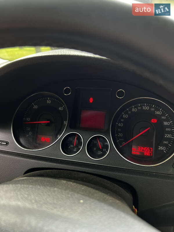 Универсал Volkswagen Passat 2007 в Любешове