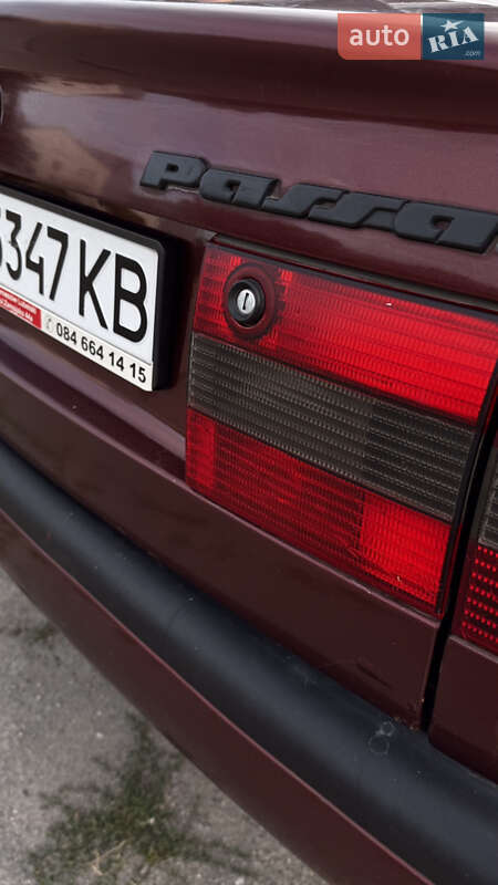 Седан Volkswagen Passat 1996 в Черкасах