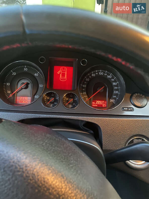 Седан Volkswagen Passat 2005 в Городку